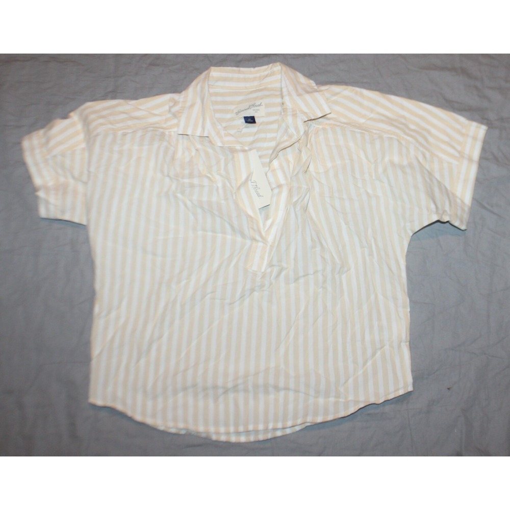 Women's Short Sleeve Pullover Blouse - Universal Thread tan striped Size XS NEW